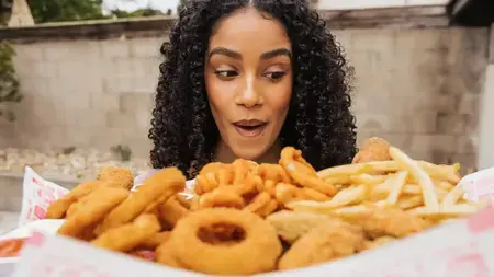 12 Best Restaurant Franchises for Sale in 2025